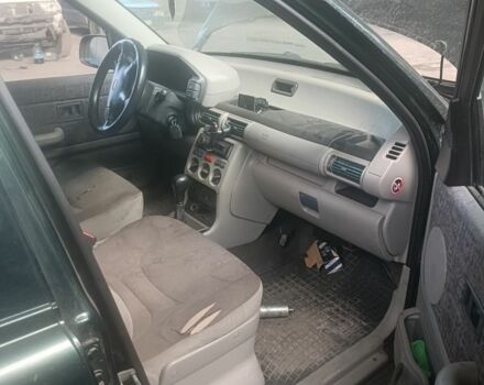 Зелений Ленд Ровер Freelander, об'ємом двигуна 2 л та пробігом 350 тис. км за 2000 $, фото 4 на Automoto.ua