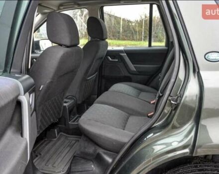 Зеленый Ленд Ровер Фрилендер, объемом двигателя 2.2 л и пробегом 242 тыс. км за 3533 $, фото 8 на Automoto.ua