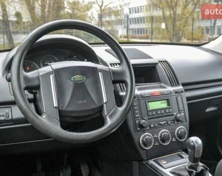 Зеленый Ленд Ровер Фрилендер, объемом двигателя 2.2 л и пробегом 242 тыс. км за 3533 $, фото 4 на Automoto.ua