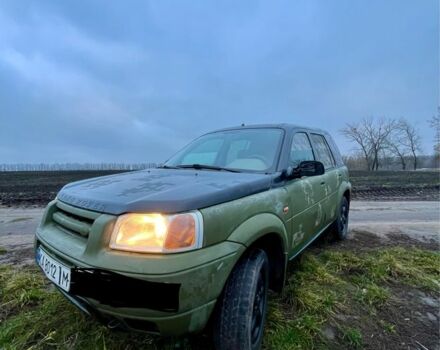 Зеленый Ленд Ровер Фрилендер, объемом двигателя 2 л и пробегом 320 тыс. км за 2300 $, фото 1 на Automoto.ua