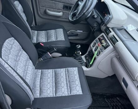 Зеленый Ленд Ровер Фрилендер, объемом двигателя 2 л и пробегом 320 тыс. км за 2300 $, фото 4 на Automoto.ua