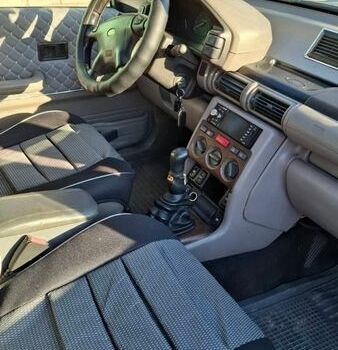 Зеленый Ленд Ровер Фрилендер, объемом двигателя 2 л и пробегом 270 тыс. км за 5000 $, фото 4 на Automoto.ua