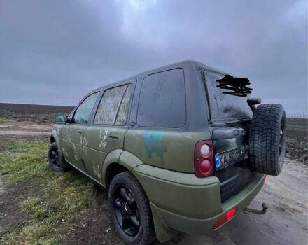 Зеленый Ленд Ровер Фрилендер, объемом двигателя 2 л и пробегом 320 тыс. км за 2300 $, фото 2 на Automoto.ua