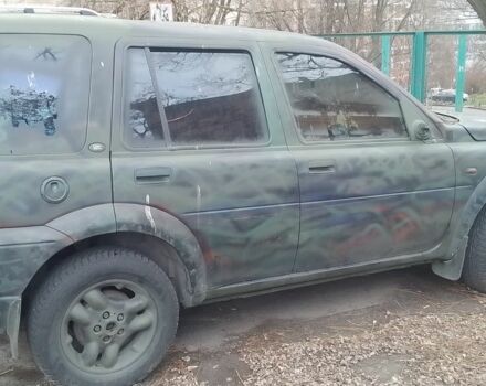 Зелений Ленд Ровер Freelander, об'ємом двигуна 2 л та пробігом 275 тис. км за 2858 $, фото 4 на Automoto.ua