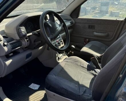 Зелений Ленд Ровер Freelander, об'ємом двигуна 2 л та пробігом 200 тис. км за 2500 $, фото 5 на Automoto.ua