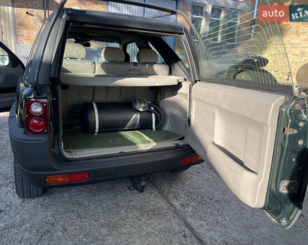 Зелений Ленд Ровер Freelander, об'ємом двигуна 1.8 л та пробігом 219 тис. км за 3700 $, фото 13 на Automoto.ua