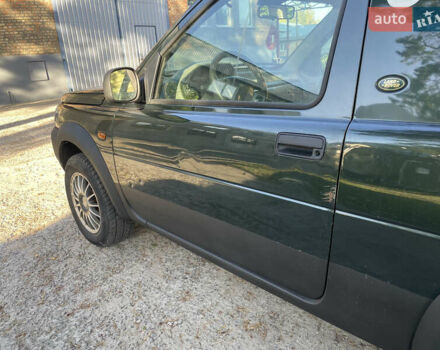 Зелений Ленд Ровер Freelander, об'ємом двигуна 1.8 л та пробігом 219 тис. км за 3700 $, фото 6 на Automoto.ua