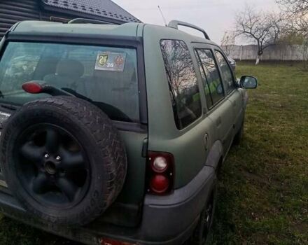 Зеленый Ленд Ровер Фрилендер, объемом двигателя 1.8 л и пробегом 300 тыс. км за 4200 $, фото 2 на Automoto.ua