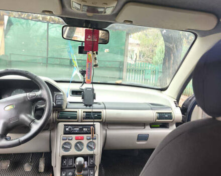 Зелений Ленд Ровер Freelander, об'ємом двигуна 1.99 л та пробігом 300 тис. км за 3750 $, фото 4 на Automoto.ua