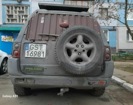 Зеленый Ленд Ровер Фрилендер, объемом двигателя 2 л и пробегом 365 тыс. км за 1450 $, фото 6 на Automoto.ua