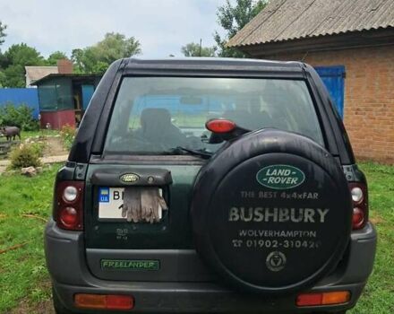 Зеленый Ленд Ровер Фрилендер, объемом двигателя 2 л и пробегом 220 тыс. км за 4400 $, фото 3 на Automoto.ua