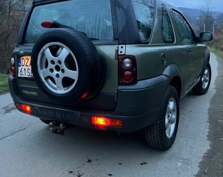 Зеленый Ленд Ровер Фрилендер, объемом двигателя 2 л и пробегом 240 тыс. км за 2300 $, фото 2 на Automoto.ua