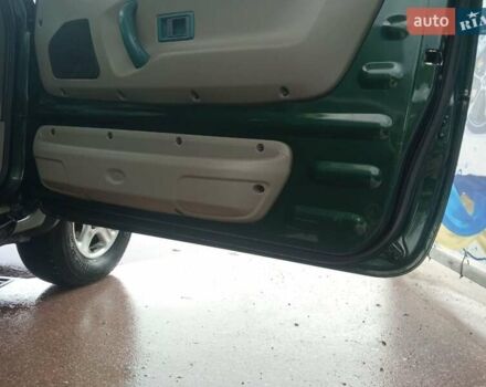 Зелений Ленд Ровер Freelander, об'ємом двигуна 2 л та пробігом 252 тис. км за 4350 $, фото 33 на Automoto.ua