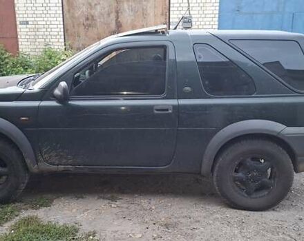 Зелений Ленд Ровер Freelander, об'ємом двигуна 2 л та пробігом 285 тис. км за 3800 $, фото 3 на Automoto.ua