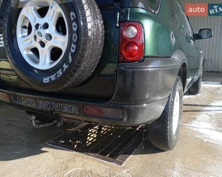 Зелений Ленд Ровер Freelander, об'ємом двигуна 2 л та пробігом 252 тис. км за 4350 $, фото 11 на Automoto.ua