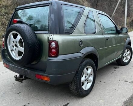 Зеленый Ленд Ровер Фрилендер, объемом двигателя 2 л и пробегом 240 тыс. км за 2300 $, фото 3 на Automoto.ua