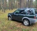 Зелений Ленд Ровер Freelander, об'ємом двигуна 2 л та пробігом 321 тис. км за 7314 $, фото 1 на Automoto.ua