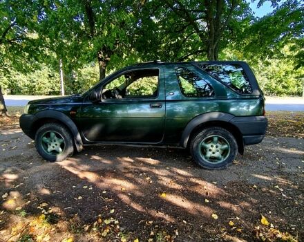 Зеленый Ленд Ровер Фрилендер, объемом двигателя 2 л и пробегом 245 тыс. км за 1600 $, фото 4 на Automoto.ua