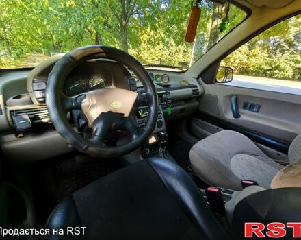 Зеленый Ленд Ровер Фрилендер, объемом двигателя 2 л и пробегом 245 тыс. км за 1600 $, фото 2 на Automoto.ua