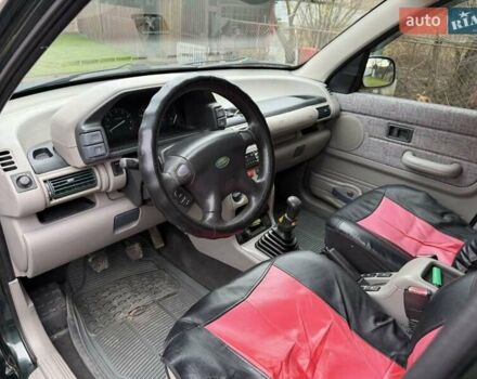 Зеленый Ленд Ровер Фрилендер, объемом двигателя 1.8 л и пробегом 198 тыс. км за 6700 $, фото 6 на Automoto.ua