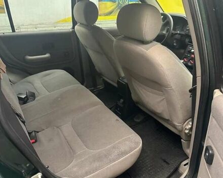 Зеленый Ленд Ровер Фрилендер, объемом двигателя 2.2 л и пробегом 300 тыс. км за 4000 $, фото 4 на Automoto.ua