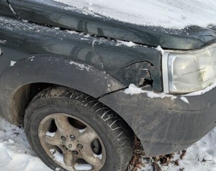 Зеленый Ленд Ровер Фрилендер, объемом двигателя 2 л и пробегом 375 тыс. км за 2370 $, фото 7 на Automoto.ua