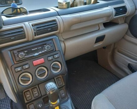 Зелений Ленд Ровер Freelander, об'ємом двигуна 2 л та пробігом 425 тис. км за 3100 $, фото 6 на Automoto.ua