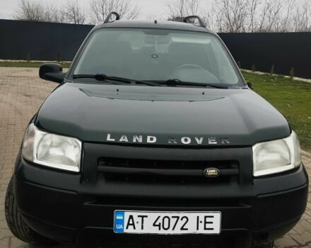 Зеленый Ленд Ровер Фрилендер, объемом двигателя 1.8 л и пробегом 237 тыс. км за 3528 $, фото 1 на Automoto.ua