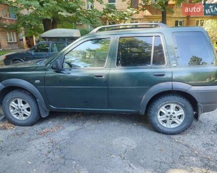 Зеленый Ленд Ровер Фрилендер, объемом двигателя 1.8 л и пробегом 215 тыс. км за 5550 $, фото 1 на Automoto.ua
