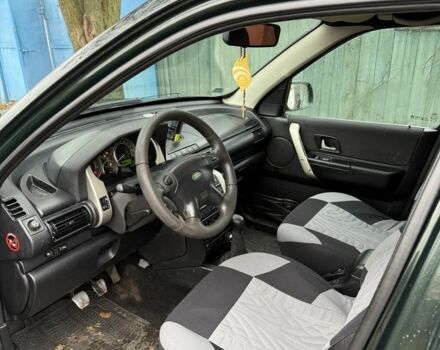 Зеленый Ленд Ровер Фрилендер, объемом двигателя 2 л и пробегом 216 тыс. км за 3329 $, фото 1 на Automoto.ua