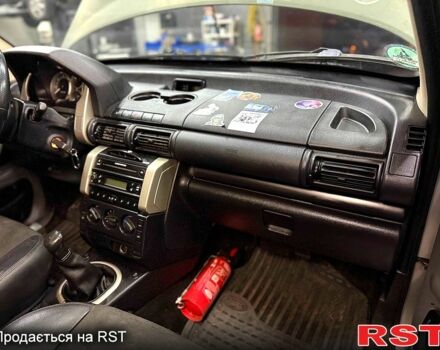 Зелений Ленд Ровер Freelander, об'ємом двигуна 2 л та пробігом 291 тис. км за 2650 $, фото 10 на Automoto.ua