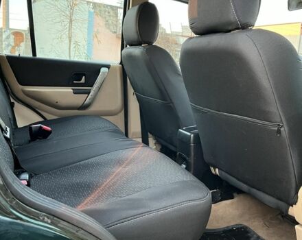 Зеленый Ленд Ровер Фрилендер, объемом двигателя 2 л и пробегом 339 тыс. км за 4299 $, фото 10 на Automoto.ua