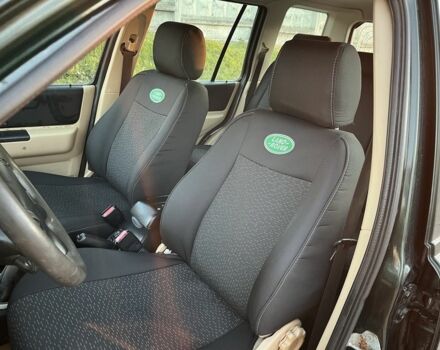 Зеленый Ленд Ровер Фрилендер, объемом двигателя 2 л и пробегом 339 тыс. км за 4299 $, фото 6 на Automoto.ua