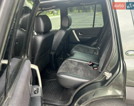 Зелений Ленд Ровер Freelander, об'ємом двигуна 1.8 л та пробігом 266 тис. км за 7100 $, фото 7 на Automoto.ua