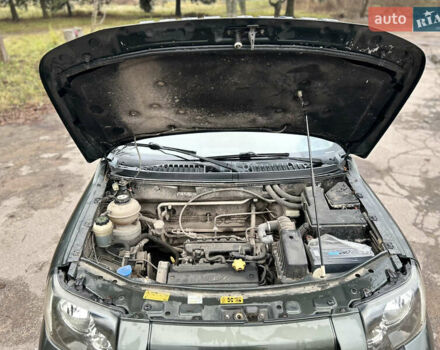 Зелений Ленд Ровер Freelander, об'ємом двигуна 1.8 л та пробігом 313 тис. км за 5999 $, фото 25 на Automoto.ua