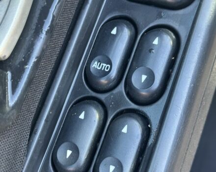 Зелений Ленд Ровер Freelander, об'ємом двигуна 2 л та пробігом 221 тис. км за 3750 $, фото 4 на Automoto.ua