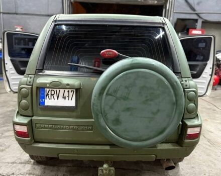 Зеленый Ленд Ровер Фрилендер, объемом двигателя 2 л и пробегом 291 тыс. км за 2550 $, фото 7 на Automoto.ua