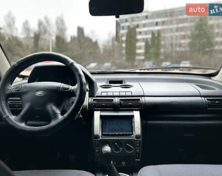Зелений Ленд Ровер Freelander, об'ємом двигуна 1.8 л та пробігом 313 тис. км за 5999 $, фото 16 на Automoto.ua