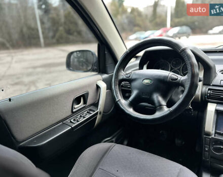 Зелений Ленд Ровер Freelander, об'ємом двигуна 1.8 л та пробігом 313 тис. км за 5999 $, фото 18 на Automoto.ua