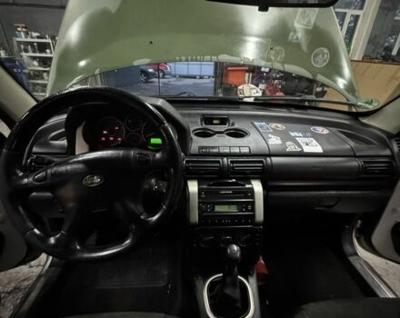 Зеленый Ленд Ровер Фрилендер, объемом двигателя 2 л и пробегом 291 тыс. км за 2550 $, фото 1 на Automoto.ua