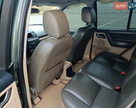 Зелений Ленд Ровер Freelander, об'ємом двигуна 2.2 л та пробігом 229 тис. км за 10200 $, фото 13 на Automoto.ua