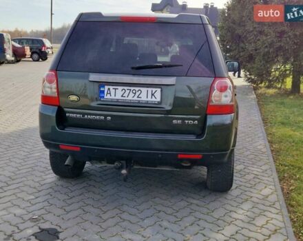 Зеленый Ленд Ровер Фрилендер, объемом двигателя 2.18 л и пробегом 229 тыс. км за 9700 $, фото 3 на Automoto.ua