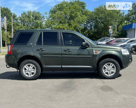 Зелений Ленд Ровер Freelander, об'ємом двигуна 2.18 л та пробігом 342 тис. км за 8700 $, фото 3 на Automoto.ua