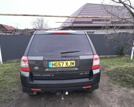 Зеленый Ленд Ровер Фрилендер, объемом двигателя 2 л и пробегом 180 тыс. км за 5000 $, фото 2 на Automoto.ua