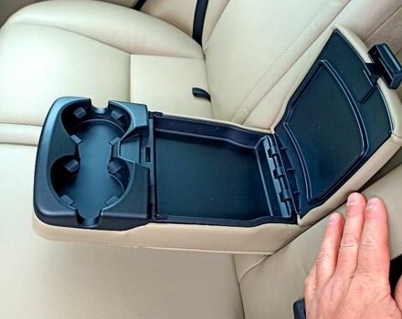 Зелений Ленд Ровер Freelander, об'ємом двигуна 2.2 л та пробігом 300 тис. км за 11900 $, фото 6 на Automoto.ua