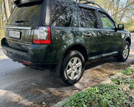 Зелений Ленд Ровер Freelander, об'ємом двигуна 2.18 л та пробігом 278 тис. км за 13200 $, фото 5 на Automoto.ua