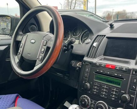 Зеленый Ленд Ровер Фрилендер, объемом двигателя 2.2 л и пробегом 230 тыс. км за 13600 $, фото 16 на Automoto.ua