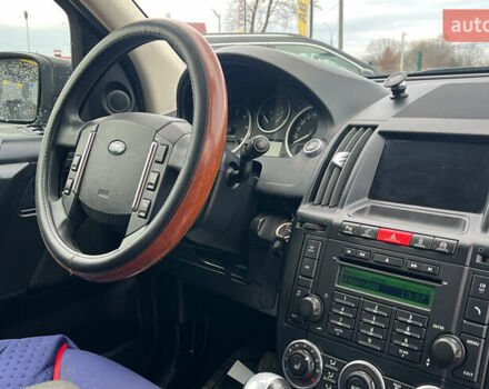 Зелений Ленд Ровер Freelander, об'ємом двигуна 2.18 л та пробігом 230 тис. км за 13600 $, фото 16 на Automoto.ua