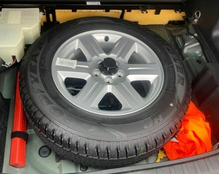 Зеленый Ленд Ровер Фрилендер, объемом двигателя 2.2 л и пробегом 240 тыс. км за 15500 $, фото 6 на Automoto.ua