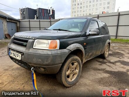Зелений Ленд Ровер Freelander, об'ємом двигуна 2 л та пробігом 350 тис. км за 2750 $, фото 1 на Automoto.ua